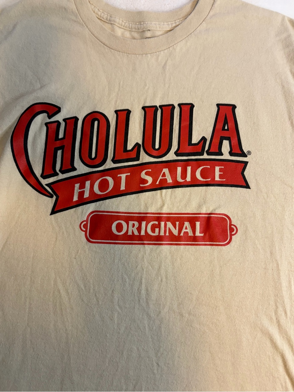 Cholula Hot Sauce Graphic T Shirt Men’s Large Ripple Junction Cream Tee